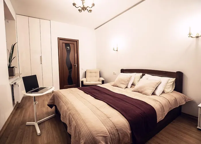 Sova Apartment Lviv Сenter Сity